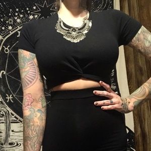 LA hearts black infinity knot crop top shirt